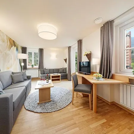 Stoeckerhof Blume Apartment
