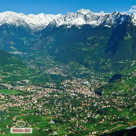 Stoeckerhof Blume Apartment